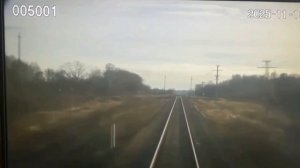 ДТП с поездом в Екатеринбурге "Водитель мусоровоза с травмами доставлен в больницу"