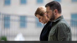 Politico узнала о попытках супруги Зеленского отговорить его от политдеятельности