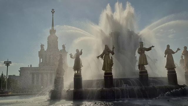 Фонтан «Дружба народов». ВДНХ. Москва. смотреть онлайн