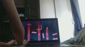 продолжаю играть в pikuniku #3