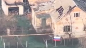 Кадры зачистки села Звановка под Северском