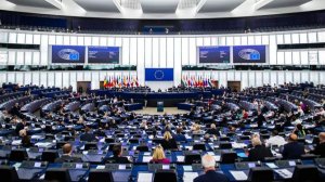 Евросоюз выступил против изменений границ Украины и ослабления ВСУ