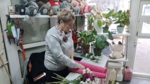 Шапокляк 🙋 о ФИНАНСАХ вещать будет😄( спрятанные в 🫖).НУ и об ОБЗОРАХ 🤷 чуть-чуть 🫣.