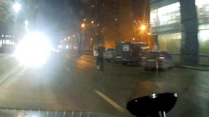 "Гоблин" на проезжей части.