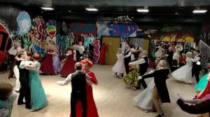 Бал Надежды Алехиной и Ивана Зинова."Фигурный вальс"