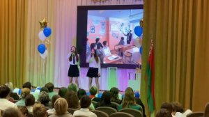 Посвящение учащихся 10 "А" класса в в профильный класс педагогической направленности💫