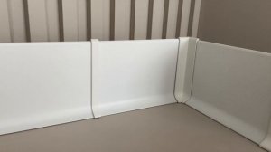 Плинтус алюминиевый Л-образный белый МУАР