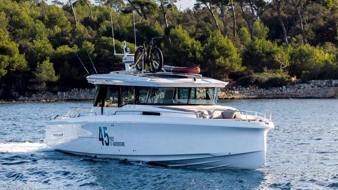 Axopar 45 XC Cross Cabin — полный обзор инновационного флагмана | Тест-драйв в Пальме смотреть онлайн