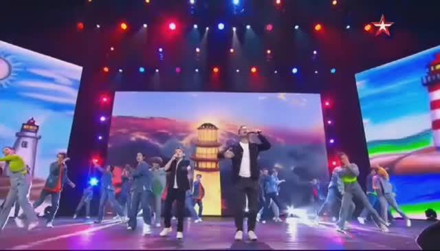 РОДИОН ГАЗМАНОВ  и Марк Мазепа - "МАЯК" смотреть онлайн