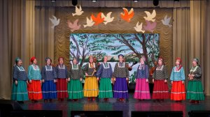 Ансамбль народной песни " Сударыня " . " Самарские припевки "