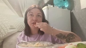 МУКБАНГ ОБЖОР/ ПЕЛЬМЕШКИ ДОМАШНИЕ/ ОВОЩИ