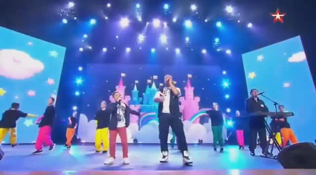 ДИСКОТЕКА АВАРИЯ и Иван Романов - "НЕБО" смотреть онлайн