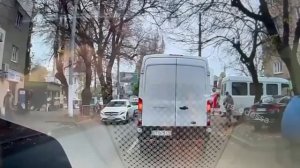 свобода бывает через ссадины и ушибы.Побег от ТЦК