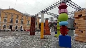 Новая Голландия ...каток / Инсталляция Столпы...