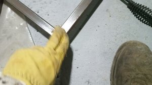 Несварщик. Сварил раму под душевой поддон.