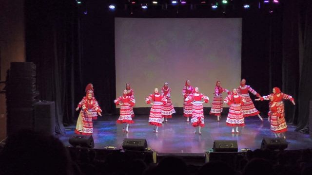 18. Дружба . Топотуха Концерт в Косарева . 21.11.2025 смотреть онлайн