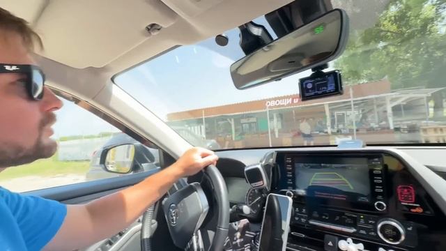 ВЛОГ Лёша как всегда ЭКОНОМИТ и ищет места где можно купить дешевле ! Пешком до ЛАСТОЧКИНЫХ ГНЁЗД ! смотреть онлайн