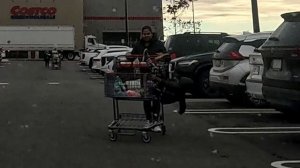 Следите за Детьми в Тележке