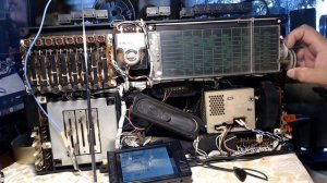 Салют 001 подает признаки жизни.