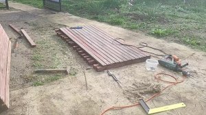 Обрезка винограда. Ремонт в душевой.