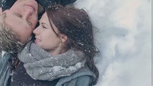 Снег кружится