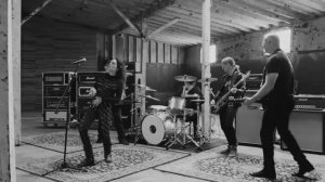 Led Zeppelin - Black Dog - (1971) - ( by Beth Hart) - 2022