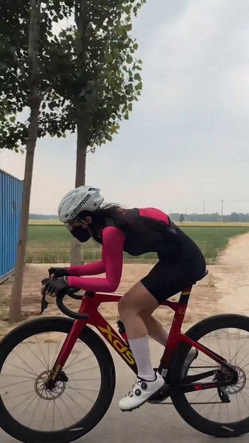 Женская езда #велосипед @45352529792