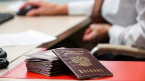 Эксперт допустила отказ от использования отчества в России