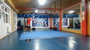 Руки-грузики. Упражнение для скорости ударов руками