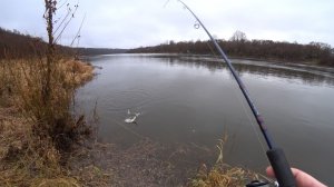 Мелочь, а приятно! Рыбалка поздней осенью на спиннинг на Оке