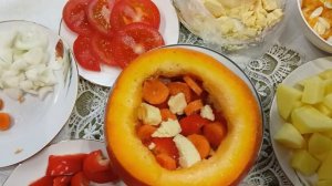 Готовлю тыкву с мясом, с овощами в духовке.