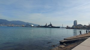 Жаркий ноябрь в Новороссийске. Народ купается! Рыба клюёт!