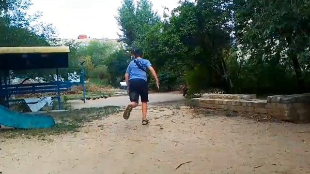Два друга и космический багет  Приключенческий короткометражный фильм