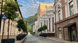 КРАСНАЯ ПОЛЯНА : Атмосфера  курорта | Отели, улочки, рестораны