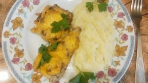 Рыба с грибами и сыром.