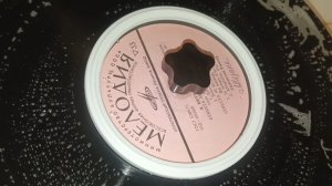 Купил присобы для мытья виниловых пластинок