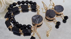 Комплект из турмалина черного с друзой агата