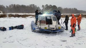 13 рыбаков спасли с отколовшейся льдины в Новосибирской области