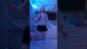 Алиса лайк 🦊🫰🫶