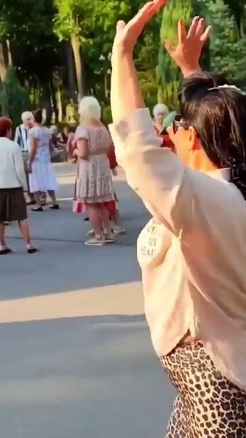 Kharkiv Харьков Танцы Парк Горького 2021 смотреть онлайн