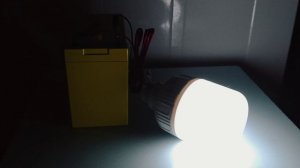 Светодиодная Лампа 12 Вольт для Аварийного освещения или в качестве подсветки домашнего ночника