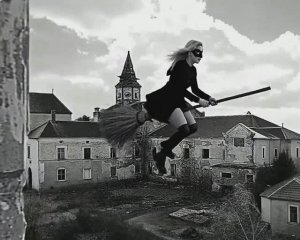 АВАНТЮРА  -  СНЫ  ЧЕСТНЫ