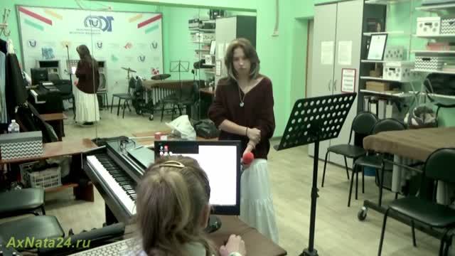 Тембр. Вокальные приёмы. День и ночь- 9я; Graviti -3-я; Sera's Confession-2я. Даша Еремеева-Эстрада.