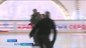 Жители и гости Ставрополя вышли на лед
