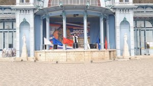 Евгения Азизова - Экипаж