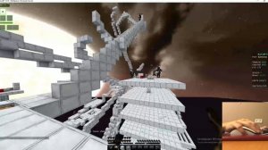 Майнкарфт пвп но с вебкой на мышке