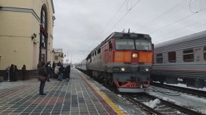 Поезд № 110 Москва – Анапа с тепловозом ТЭП70-0514 прибывает на станцию Воронеж-I