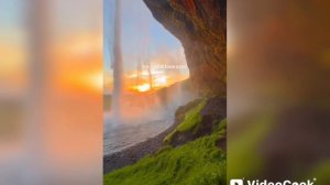 ИИ-"Конец Фильма"(На Мавради и Абхазском языках)
Автор текста я
Музыка и исполнение ИИ.