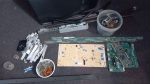 Разбор на детали телевизора Xiaomi 4K