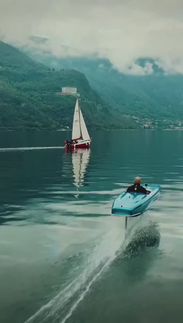 Старая школа против новой #лодки @Sailing_Ski